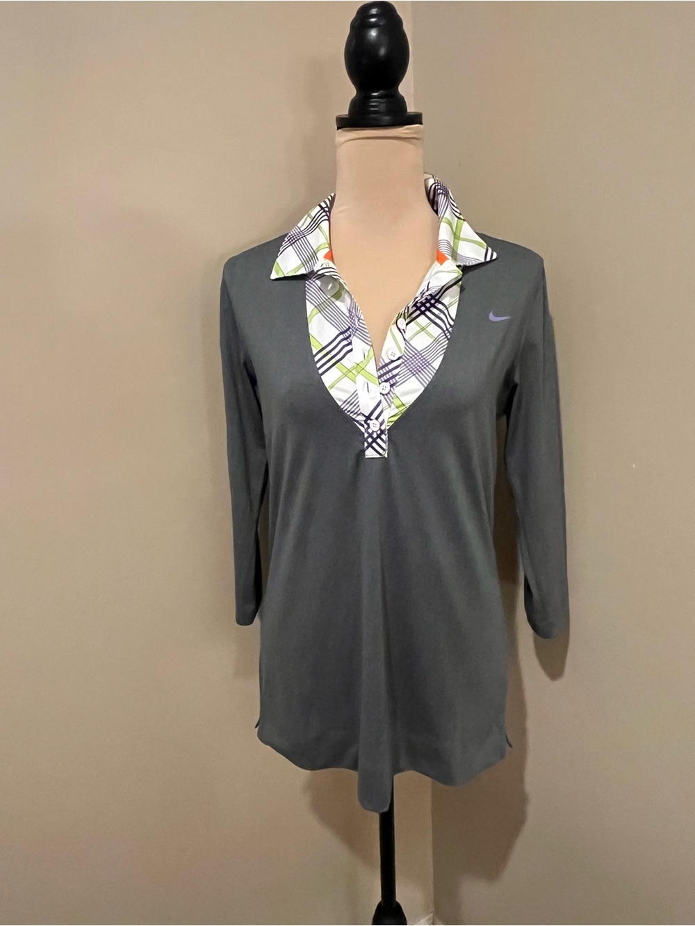 Like New Nike Golf Gray 3/4-Sleeve Polo Plaid Trim Dry-fit, Slim-fit, Medium